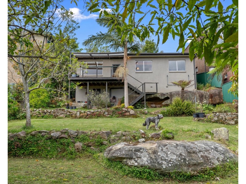 53 Yanagang Street, Waterfall NSW 2233