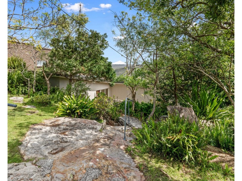 53 Yanagang Street, Waterfall NSW 2233