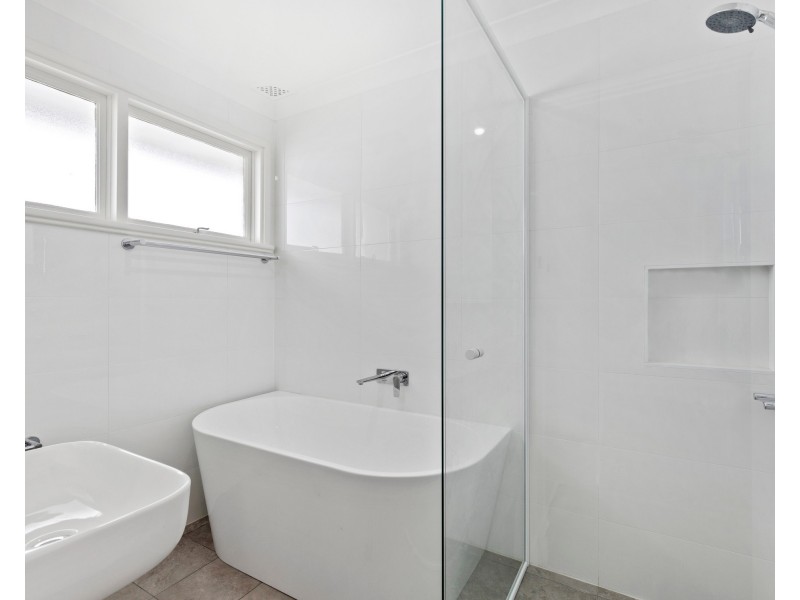 92 Sladden Road, Yarrawarrah NSW 2233