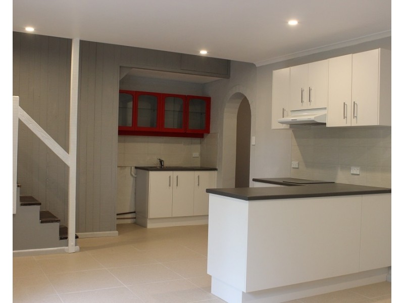 A/8 Kent Place, Heathcote NSW 2233