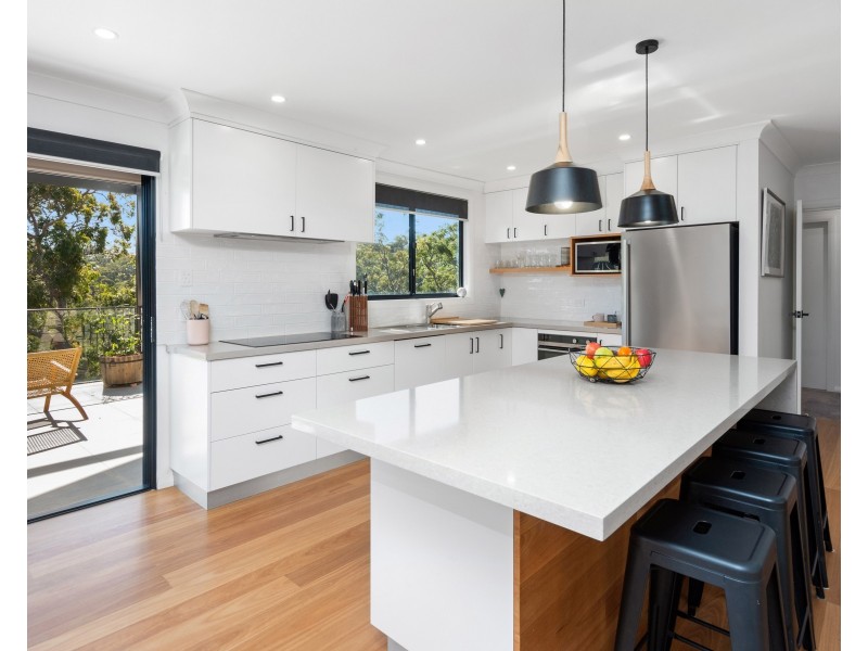 15 Sladden Road, Yarrawarrah NSW 2233