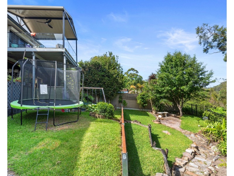 15 Sladden Road, Yarrawarrah NSW 2233