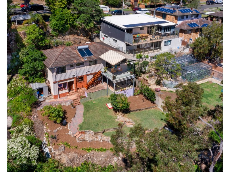 15 Sladden Road, Yarrawarrah NSW 2233