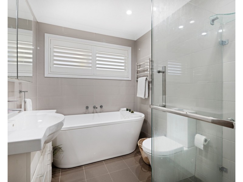 115 Woronora Road, Engadine NSW 2233