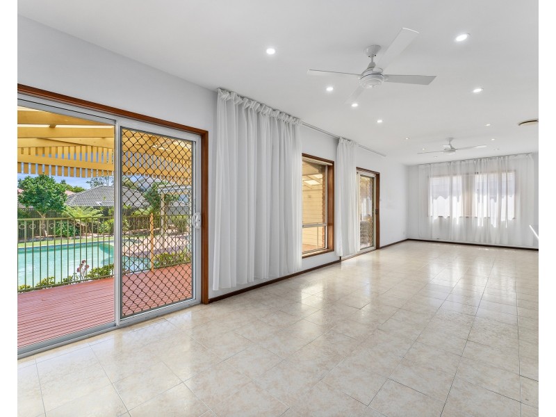 29 Chipilly Avenue, Engadine NSW 2233