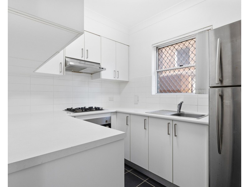 2/29-35 Preston Avenue, Engadine NSW 2233