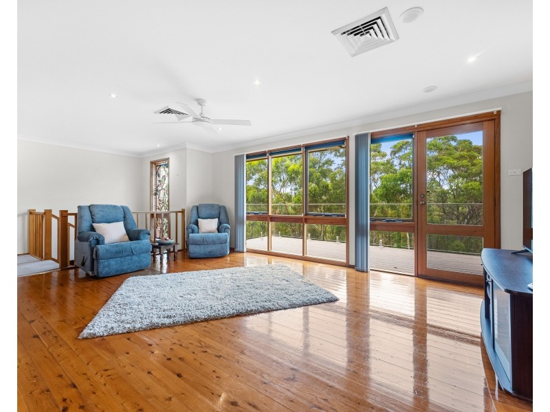 22 Albatross Crt, Woronora Heights NSW 2233