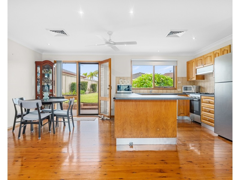 22 Albatross Crt, Woronora Heights NSW 2233