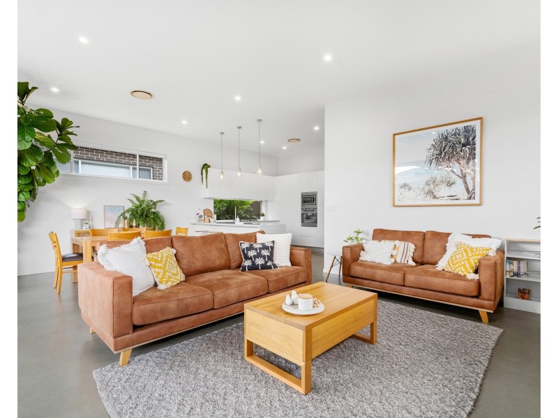 1A Chipilly Avenue, Engadine NSW 2233