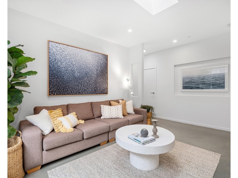 1A Chipilly Avenue, Engadine NSW 2233