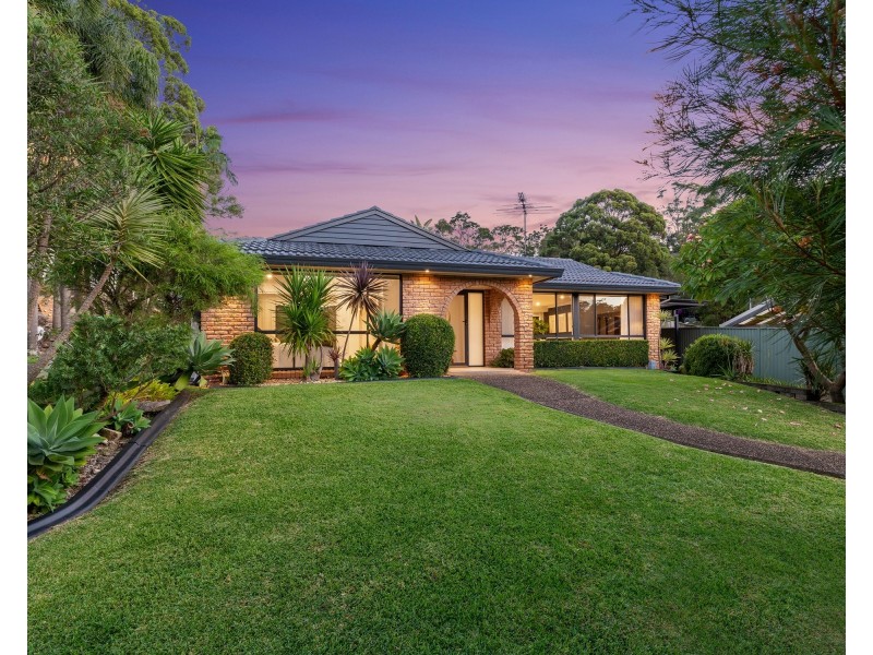 8 Kimbar Place, Yarrawarrah NSW 2233