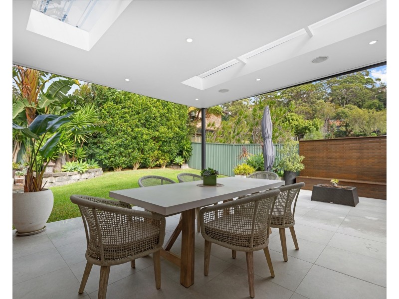 8 Kimbar Place, Yarrawarrah NSW 2233