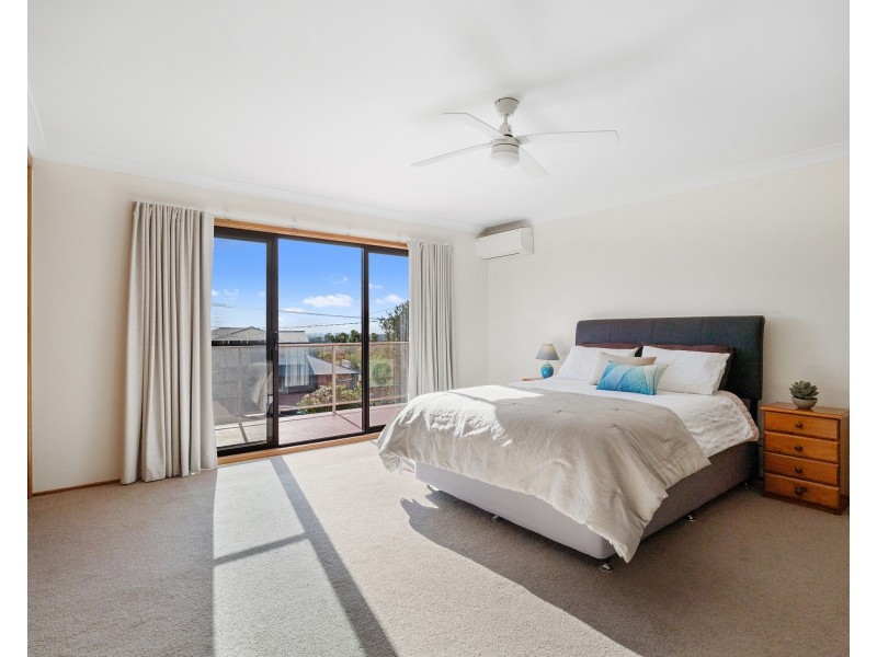 22 Geneva Place, Engadine NSW 2233