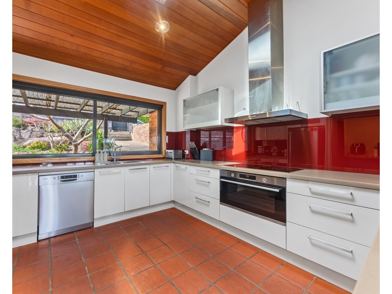 1 Burdekin Place, Engadine NSW 2233