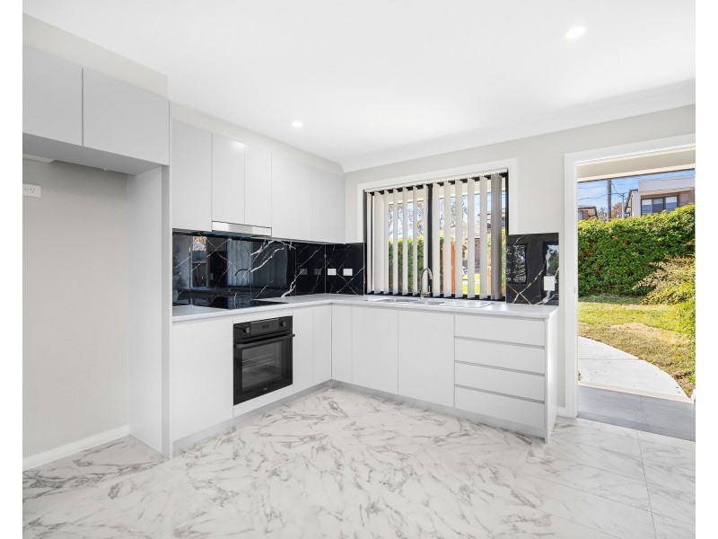 21a Banksia Avenue, Engadine NSW 2233