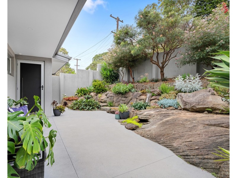 55 Sladden Road, Yarrawarrah NSW 2233