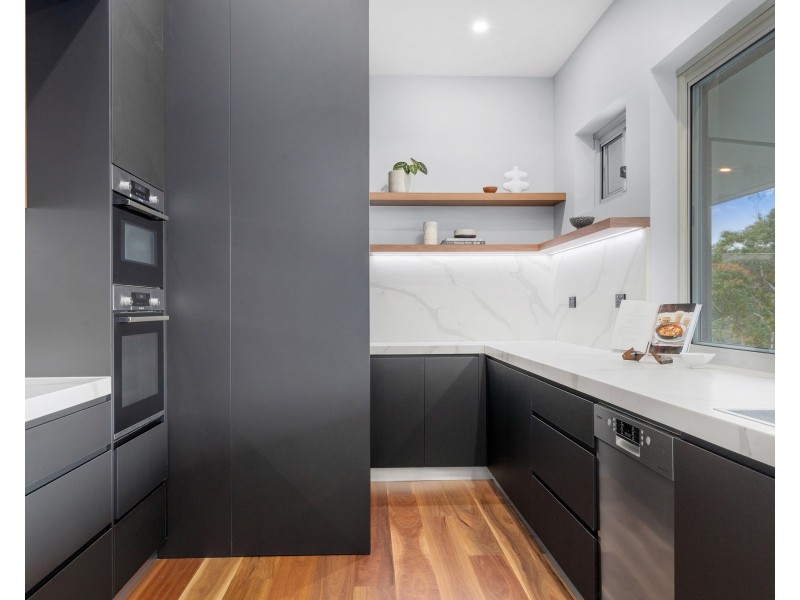 55 Sladden Road, Yarrawarrah NSW 2233