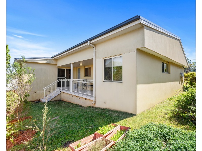 14 Whitton Street, Heathcote NSW 2233