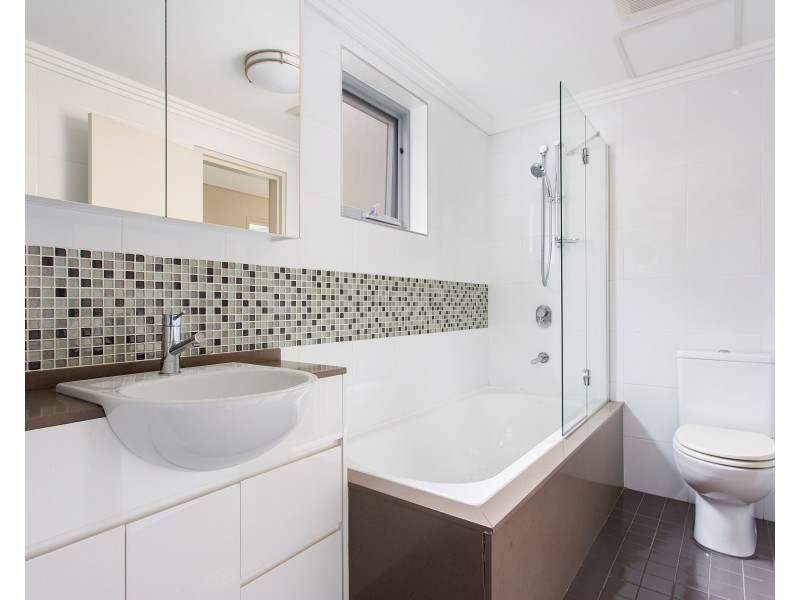 3/33 Martin Place, Mortdale NSW 2223