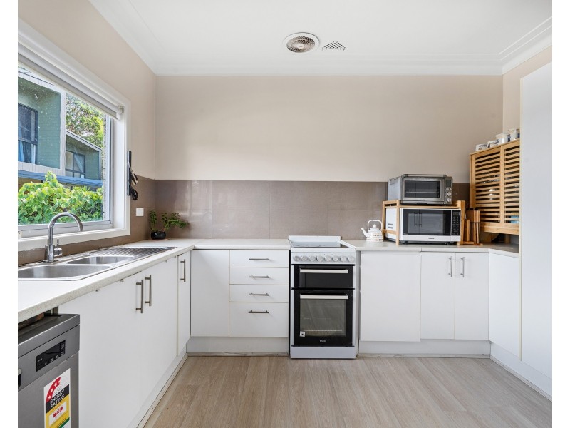 17 Caldarra Avenue, Engadine NSW 2233