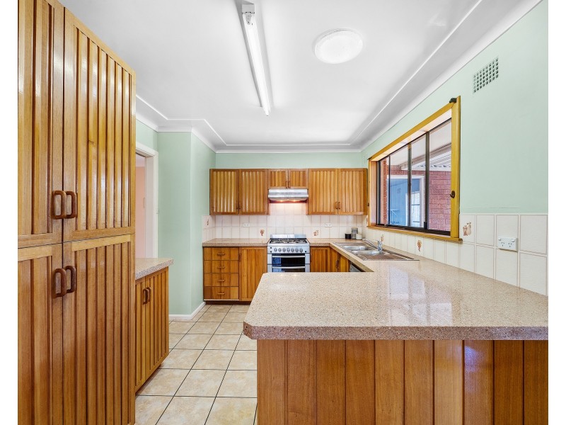 22 The Avenue, Heathcote NSW 2233