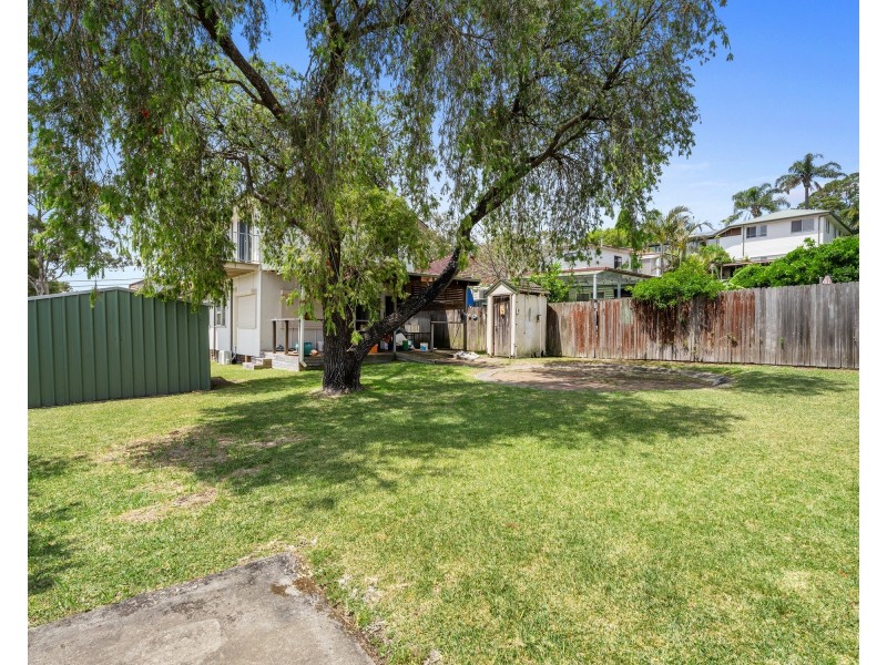 12 Short Street, Heathcote NSW 2233
