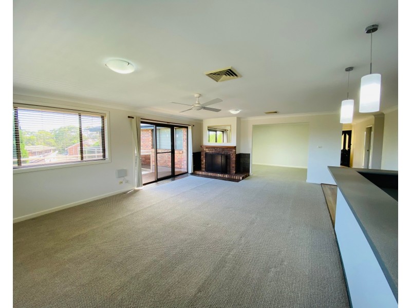 2 Lowry Place, Woronora Heights NSW 2233
