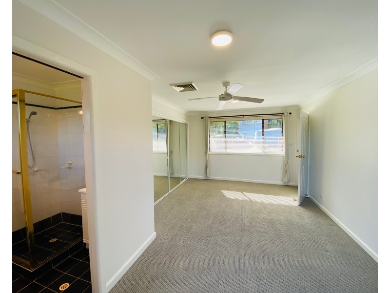 2 Lowry Place, Woronora Heights NSW 2233
