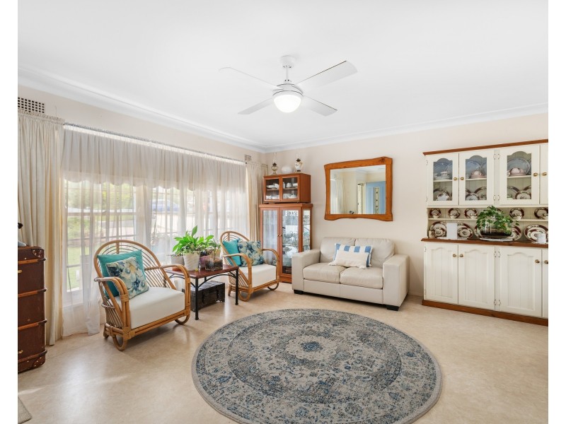 1 Palona Crescent, Engadine NSW 2233