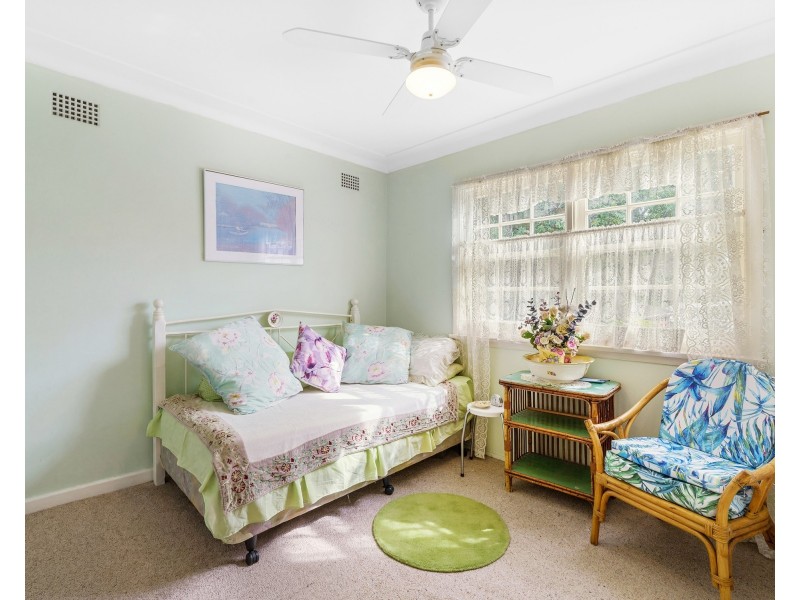 1 Palona Crescent, Engadine NSW 2233