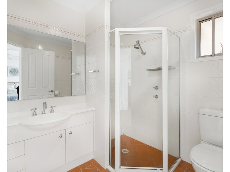 16 Cambrai Ave, Engadine NSW 2233