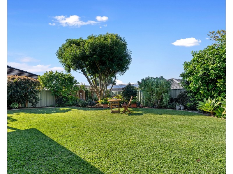 16 Cambrai Ave, Engadine NSW 2233