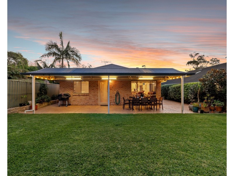 16 Cambrai Ave, Engadine NSW 2233