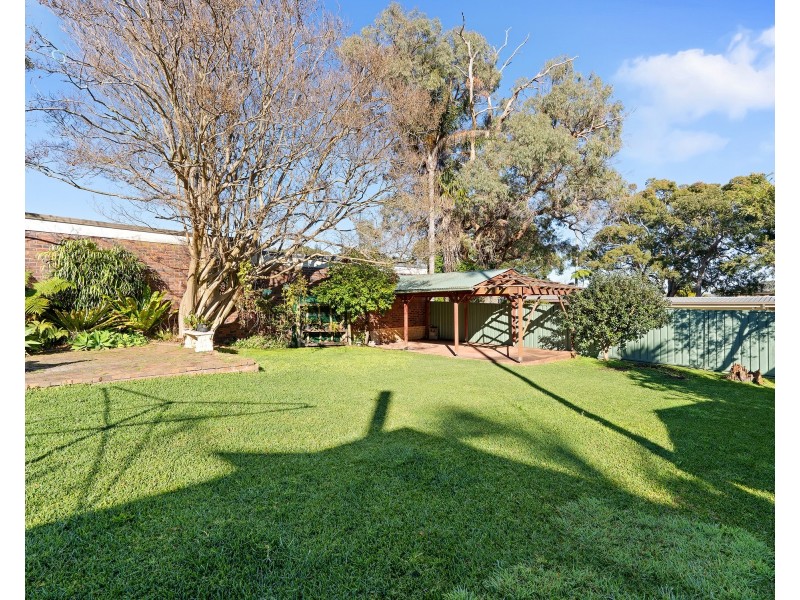 1A Jacana Grove, Heathcote NSW 2233