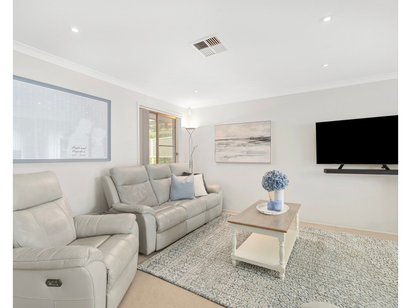 63 Waratah Road, Engadine NSW 2233