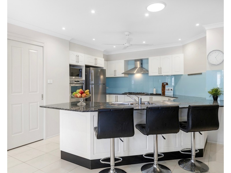 63 Waratah Road, Engadine NSW 2233