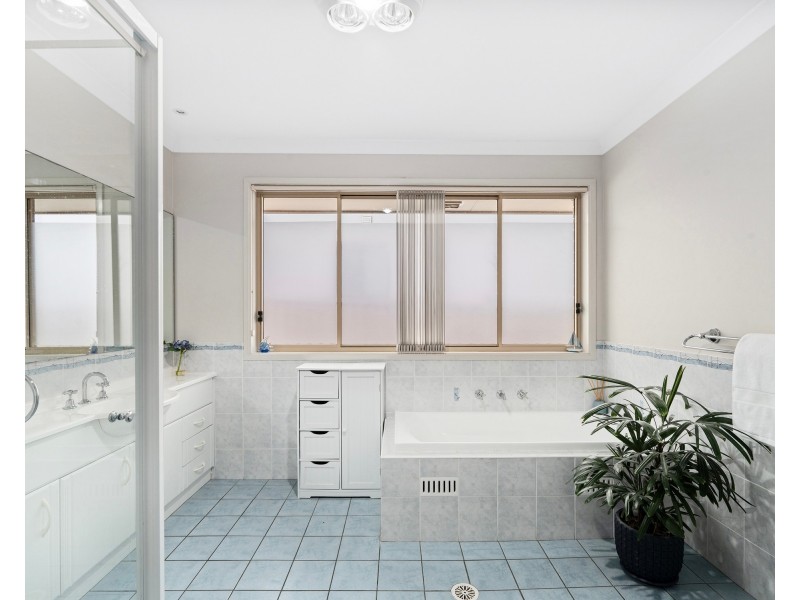63 Waratah Road, Engadine NSW 2233