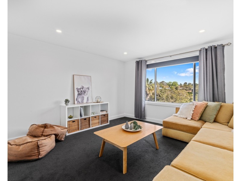 123 Sladden Road, Yarrawarrah NSW 2233