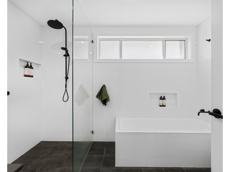 123 Sladden Road, Yarrawarrah NSW 2233