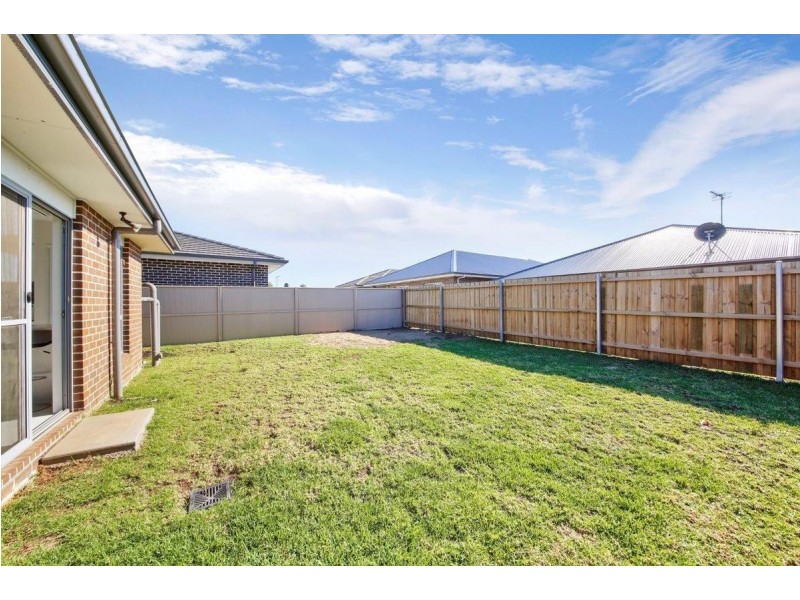 38 Wagner Road, Spring Farm NSW 2570