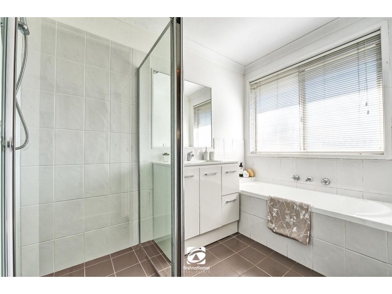 12 Pincombe Crescent, Harrington Park NSW 2567