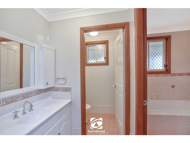 2 Hop-Bush Place, Mount Annan NSW 2567