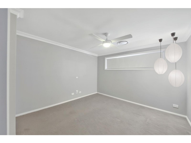 13 Parkinson Street, Spring Farm NSW 2570