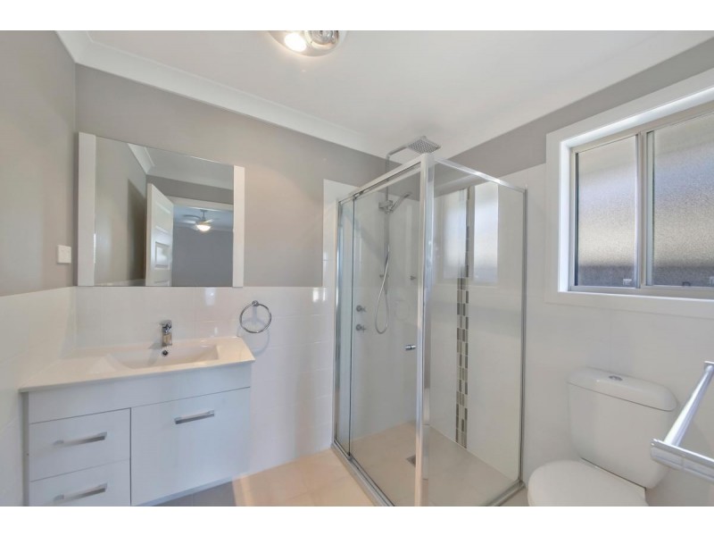 13 Parkinson Street, Spring Farm NSW 2570