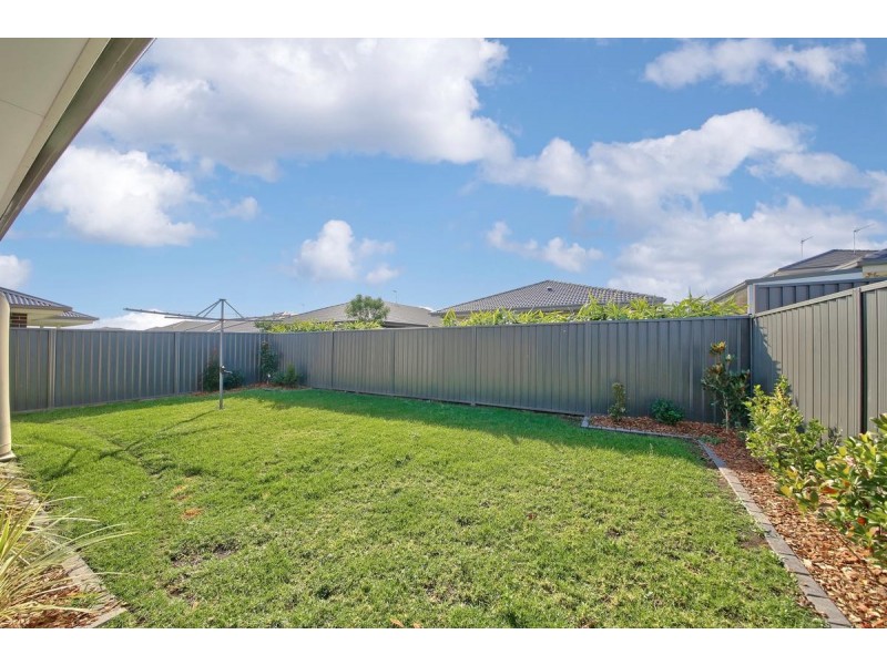 13 Parkinson Street, Spring Farm NSW 2570
