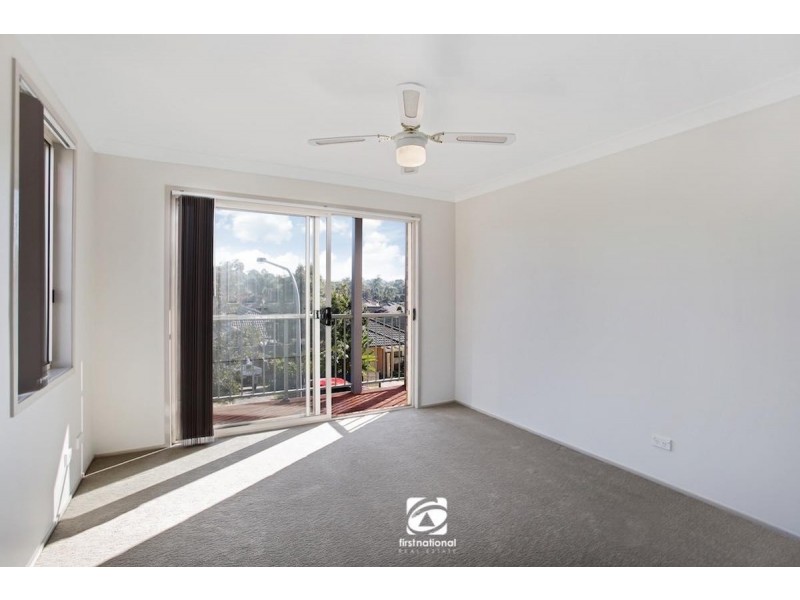 8 Brookview Street, Currans Hill NSW 2567