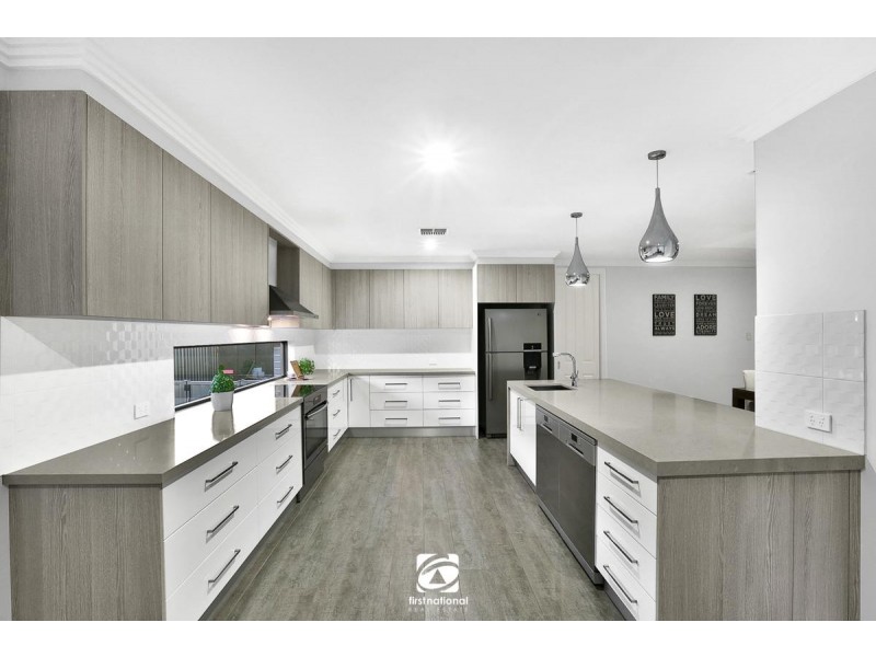 74 Foley Circuit, Harrington Park NSW 2567