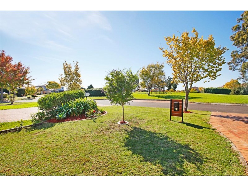 18 Denbigh Place, Harrington Park NSW 2567