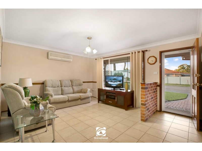 8A Pyrite Place, Eagle Vale NSW 2558