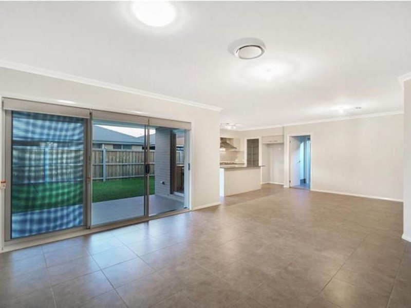 54 Donovan Boulevard, Gregory Hills NSW 2557